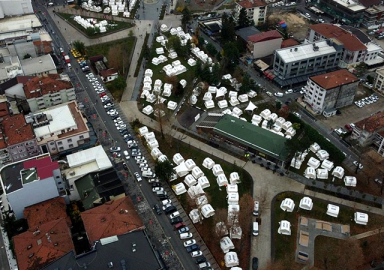 Deprem sonrası Düzce'de okullar 1 hafta tatil edildi