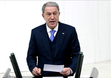 Hulusi Akar: Türk ve Kürt kardeştir, aksini söyleyen kalleştir