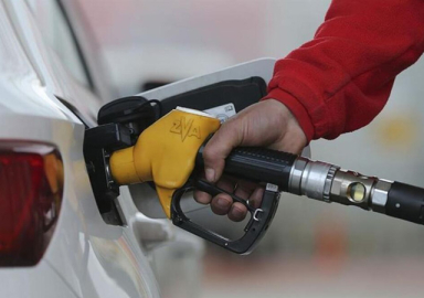 Benzine indirim geliyor