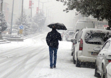 Kuvvetli kar geliyor: 20 santimin üstünde olacak