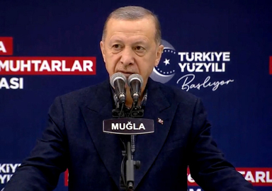 Erdoğan'dan 6'lı masa eleştirisi: Bizimle yarışacak birisini çıkaramadılar