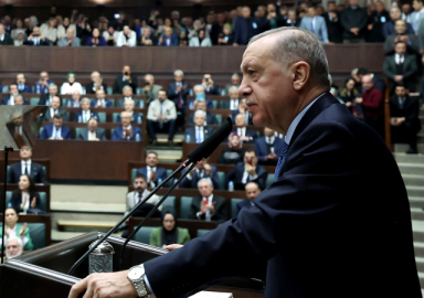 Erdoğan'dan Ali Babacan'a sert tepki: Sen çocuk bezi satmaya devam et!