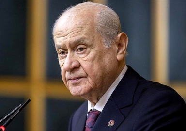 Bahçeli: Erdoğan'ın adaylığı bal gibi anayasaya uygun