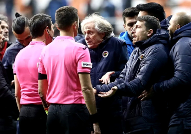 Süper Lig'de hakem kavgası: Üç büyükler birbirine girdi