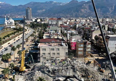 İstanbul'da deprem seferberliği! Riskli 93 okul için tahliye kararı