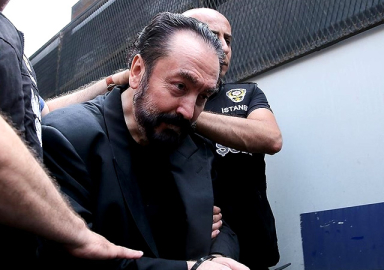 Adnan Oktar'ın cezası kesinleşti! 8 bin 658 yıl hapis