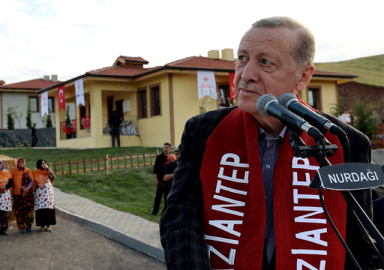 İlk afet konutları teslim edildi!