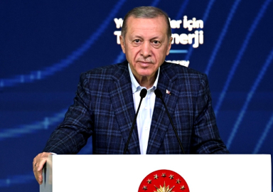 Cumhurbaşkanı Erdoğan: Türkiye'yi Avrupa'nın üretim üssü yapacağız