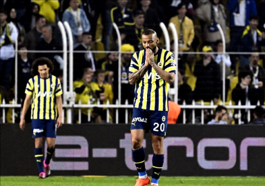Fenerbahçe uzatmada yıkıldı! 3-3