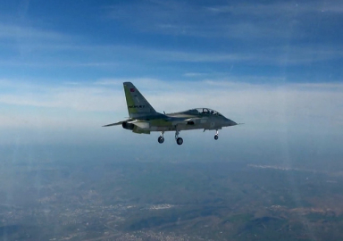 Tarihi anlar! HÜRJET, ilk uçuşunu gerçekleştirdi