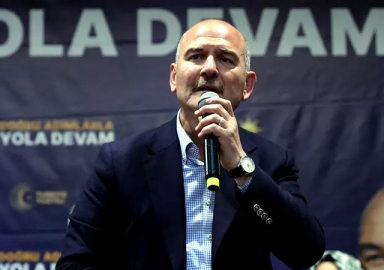 Bakan Soylu masadaki son anketi açıkladı: Erdoğan birinci turda kazanıyor