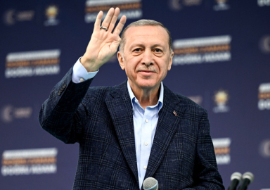 Cumhurbaşkanı Erdoğan'dan küçük esnafa müjde