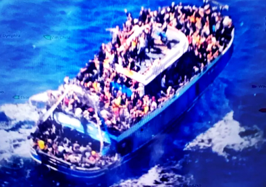 Ölmesini beklediler! Dünya bu faciayla yankılanıyor