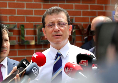 İmamoğlu ikinci restini çekti: Değişim olmak zorunda
