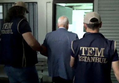 Teröristbaşı Öcalan'a övgüler dizen Merdan Yanardağ tutuklandı