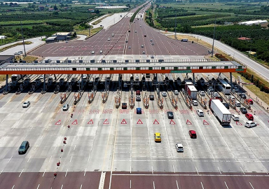 Otoyol ve köprü zamları 2024'e ertelendi