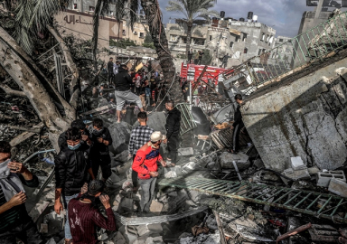 İsrail gece boyu Gazze'yi bombaladı! Çok sayıda ölü ve yaralı var