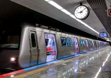 İstanbul'a yeni metro müjdesi! Bakan Uraloğlu tarih verdi