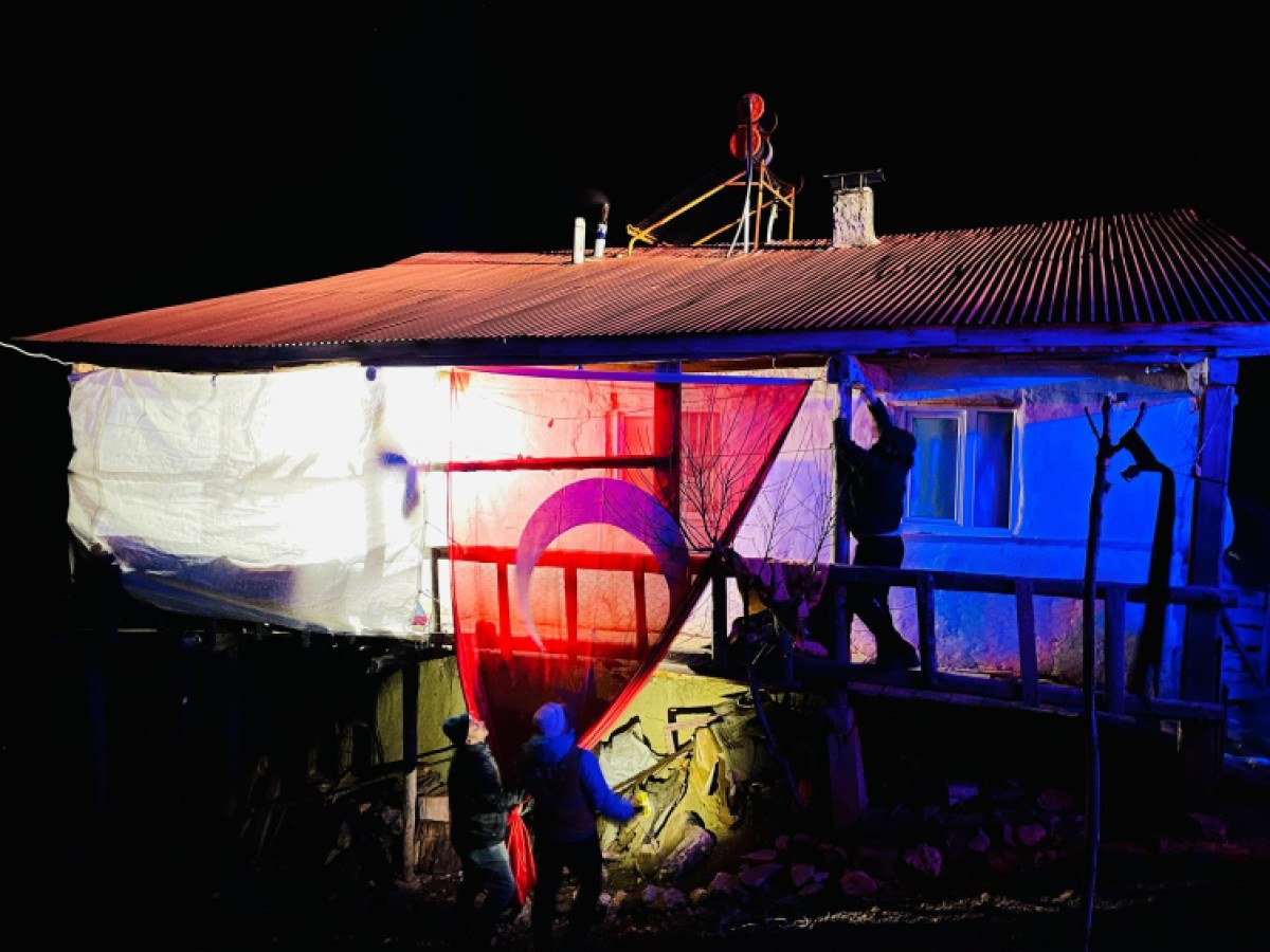 65a22195737d0839__w1200xh900