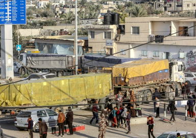 İsrail ile Hamas anlaştı: Gazze'ye ilaç sevkiyatı yapılıyor