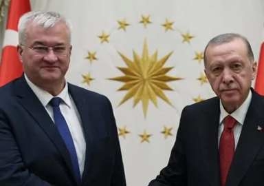 Külliye'de önemli kabul! Ukrayna Dışişleri Bakanı Sybiha ile görüştü