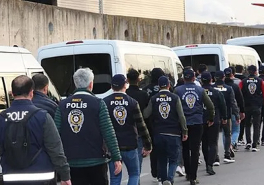 Sahte bungalov çetesine eş zamanlı operasyon