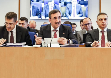 Kritik süreçte ilk adım atıldı! 2025 yılı bütçesi mecliste görüşülmeye başlanıyor