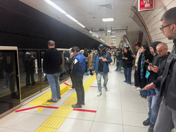İBB'nin metro arızası İstanbulluları çileden çıkardı!
