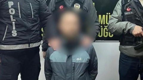 Bakan Yerlikaya açıkladı: Uyuşturucu Madde Ticareti suçundan uluslararası seviyede aranan şahıs yakalandı