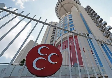MHP'de 3 vekilin istifası kabul edildi