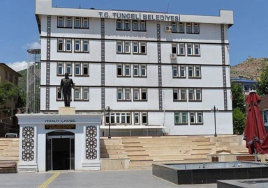 Tunceli ve Ovacık belediyelerine kayyum atandı