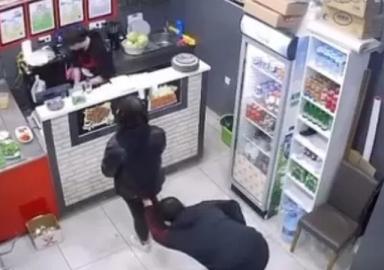 Çiğköftecide taciz skandalı! Pes dedirten savunma