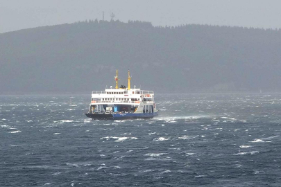 Kuzey Ege'de deniz ulaşımına fırtına engeli