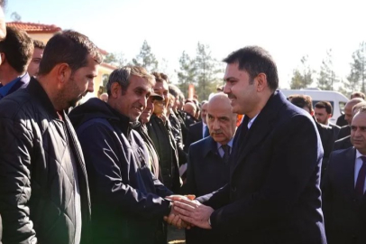 Bakan Kurum, Kahramanmaraş’ta incelemelerde bulundu