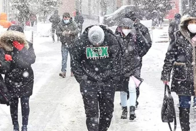 Meteoroloji’den son dakika uyarı: lapa lapa kar yağacak, 13 il için sarı kodlu alarm!