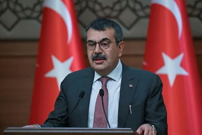 Bakan Tekin'den CHP Lideri Özel'e protokol yanıtı