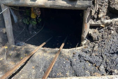 Güney Afrika'nın Stilfontein madeninden 78 kaçak madencinin cesedi çıkarıldı