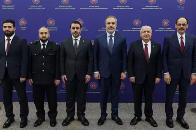 Şam heyeti Türkiye'de! Bakan Fidan: Suriye'nin parçalanmasına izin vermeyeceğiz