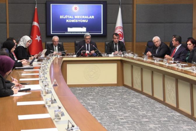 Netflix, Meclis'te hesap verdi! Vekillerden LGBT ve Famagusta tepkisi