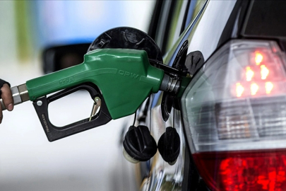 Benzin fiyatlarına yeni zam yolda: İşte güncel tablo