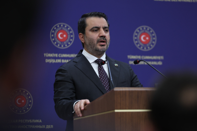 Suriye Dışişleri Bakanı Şeybani'den çarpıcı açıklama: "Türklerle artık tek halkız"