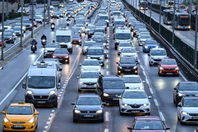 Trafiğe kaydolan araç sayısı 2024’te 2,6 milyon oldu: Bir milyon kişi aynı rengi seçti!