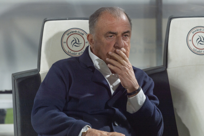 Fatih Terim maçtan sonra hakeme isyan etti!