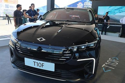 Togg'un yeni modeli T10F için tarih verildi!