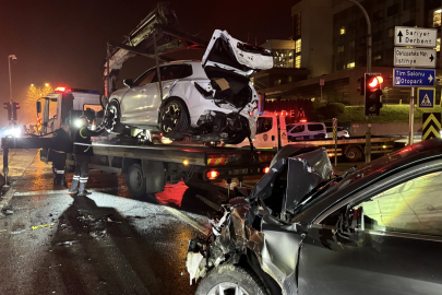 Sarıyer'de 7 aracın karıştığı zincirleme trafik kazası