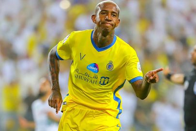 Talisca, imzayı atmak için geliyor! Takım arkadaşlarına veda etti