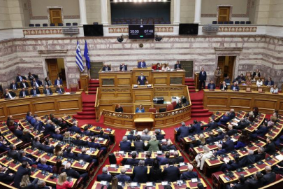 Yunanistan'da Cumhurbaşkanı seçimi ikinci tura kaldı