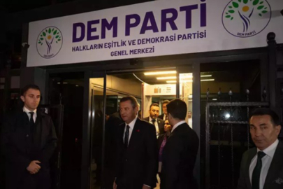 CHP Lideri Özel DEM Parti Eş Genel Başkanı Bakırhan'a taziye ziyaretinde bulundu