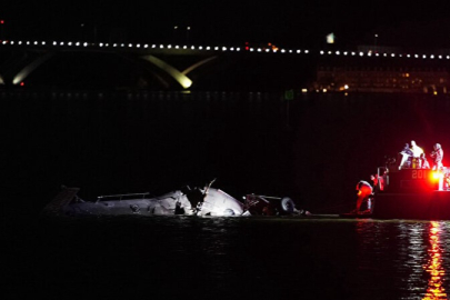 ABD Başkanı Trump: Uçak kazasında kurtulan yok