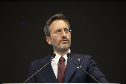 Fahrettin Altun: Türkiye, dünyada örnek teşkil edici tarzda özgürleşme mücadelesi veriyor